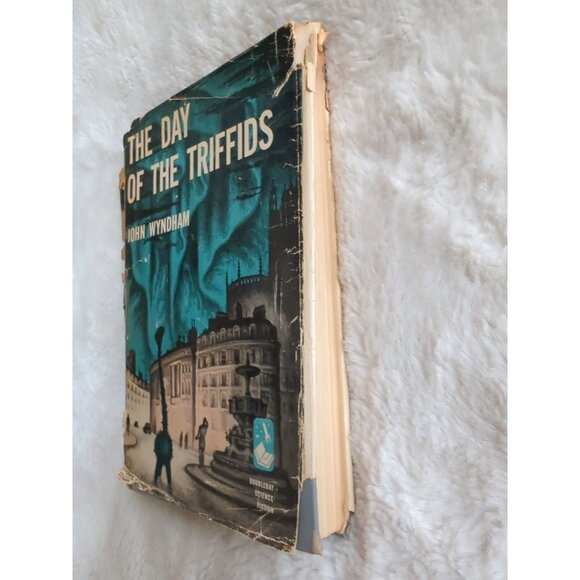 The Day of the Triffids John Wyndham HC DJ 1951 Doubleday Book Club Edition Vtg - Picture 5 of 10